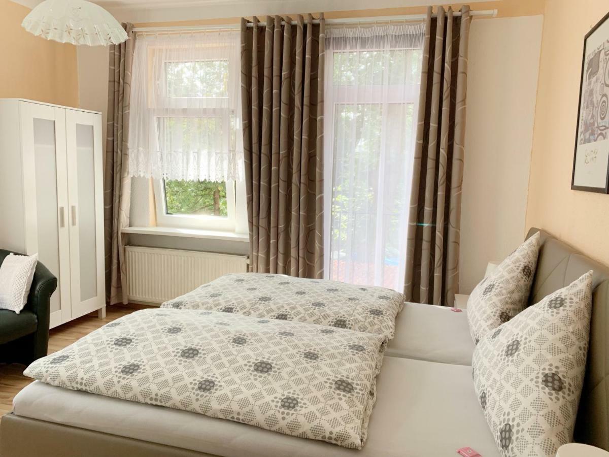 Pension Adria Jena Bagian luar foto